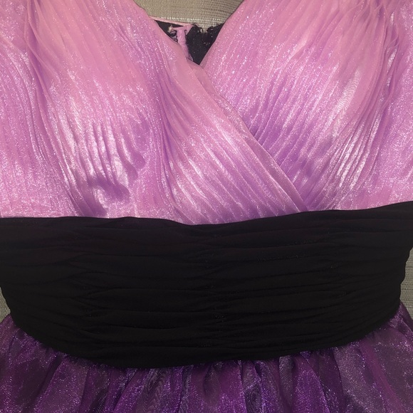 Mari Lee Purple Party/Prom Dress - Picture 4 of 7